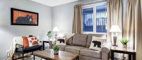 Smart TV, impianto stereo, monitor per computer