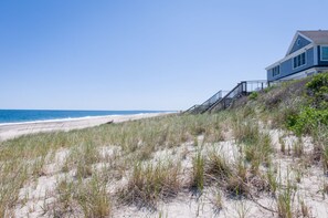Beach nearby - East Sandwich Escape—Deck, Beach & Summer Fun (Sandwich)