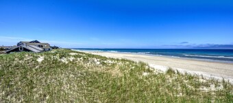 Breathtaking Views of Cape Cod Bay and Scorton Creek, a Perfect Location