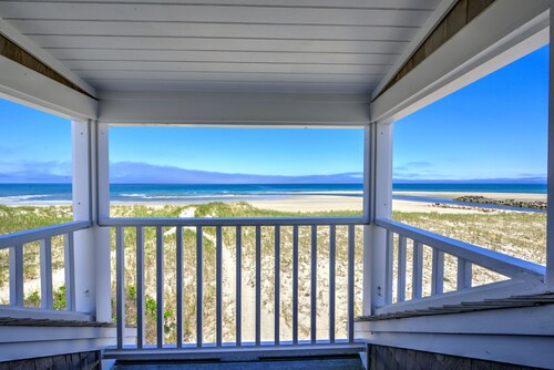 Cape Cod Oceanfront Retreat—Bay & Creek Views