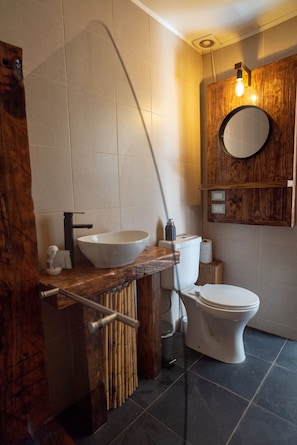 Superior Double Room | Bathroom | Shower, soap, toilet paper