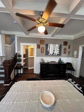 Interior - Perfect Location! 1/2 block from Ocean Dr &  the beach. (Corpus Christi)