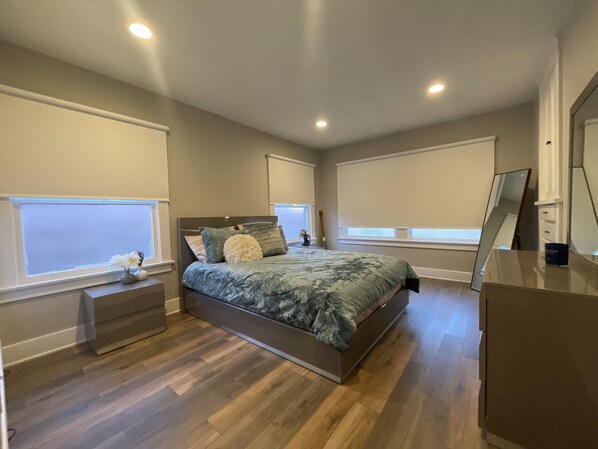 3 bedrooms, WiFi - 1.3 miles from Disneyland (Anaheim)