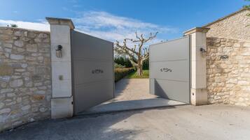 Overnattingsstedets uteomrÄder