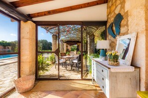 Interior - Finca "Na Palada" with Mountain View, Shared Pool & Wi-Fi (artà)