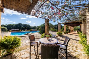 Pool - Finca "Na Palada" with Mountain View, Shared Pool & Wi-Fi (artà)