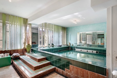 Spa. Vacation Home "Casa Vacanza il Noce" with Indoor Pool, 4 Balconies & Wi-Fi