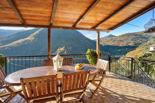 Agriturismo U'Spigu da Nonna Annetta – Apartment Rosmarino with Mountain View