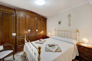 2 bedrooms, iron/ironing board, free WiFi, bed sheets - Agriturismo U'Spigu da Nonna Annetta – Apartment Rosmarino with Mountain View (Nasino)