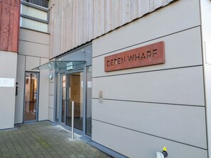 Exterior - The Penthouse (Woodbridge)