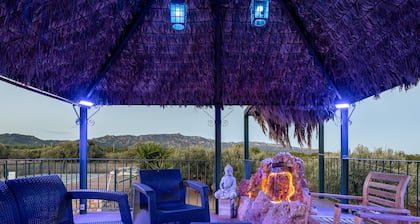 Large outdoor area, private pool and barbecue