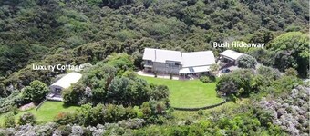Kākā Ridge Retreat Bush Hideaway