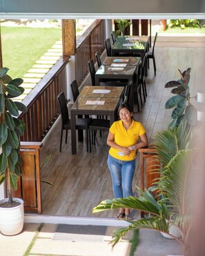 Restaurant - Yellow Mango Resort Bohol (Panglao)