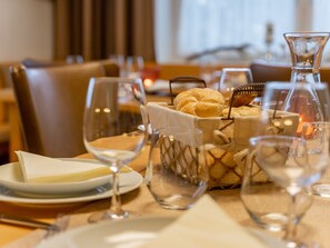 Dining - Group house with sauna, near the ski lifts (Grossarl)