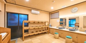 Hot springs - Kirishima Momijidani Seiryuso (Kirishima)