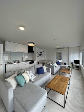Flat-screen TV - Kai House (Suooshima)