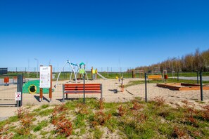 Sports court - Northern Apartments Gdynia by Renters (Kosakowo)