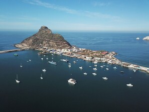 Marina - frente a la marina/super  vista  by Gpsrentas (Mazatlán)
