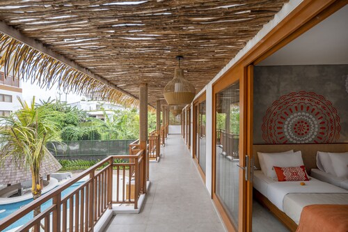 Roomates Hostel Canggu by Ini Vie Hospitality