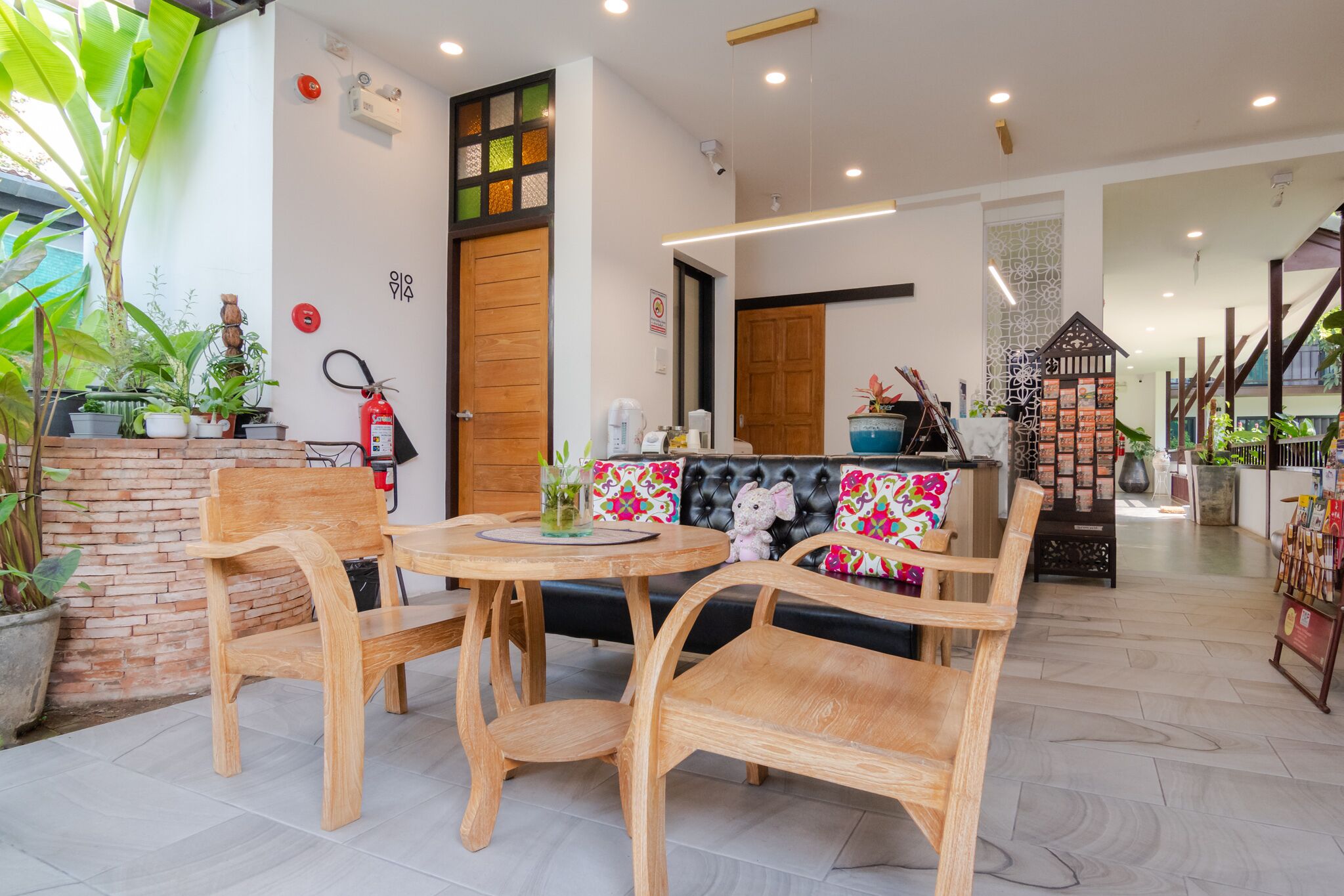 Foto - นายก่ายหมอน Nine-Kai-Mon