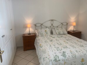 2 makuuhuonetta, Wi-Fi, vuodevaatteet, pääsy pyörätuolilla