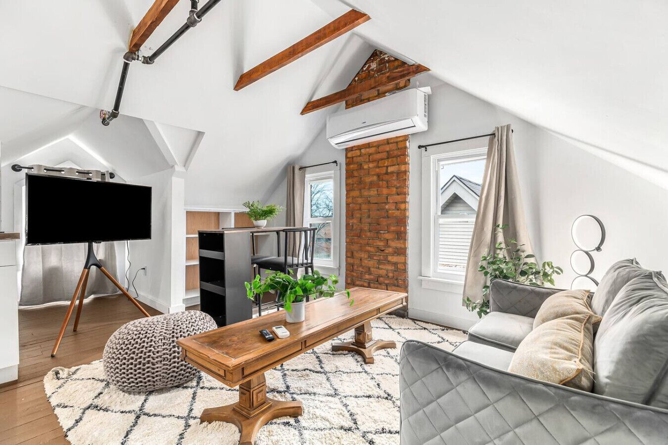 Smart-tv en een kantoor