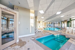 Piscine couverte, piscine extérieure