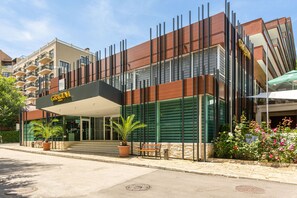 Property entrance - BSA Gradina Hotel All Inclusive (Golden Sands)