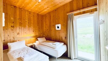 2 chambres, Wi-Fi gratuit, draps fournis
