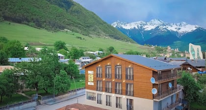 Chalet Mestia