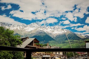 View from property - Chalet Mestia (Mestia)
