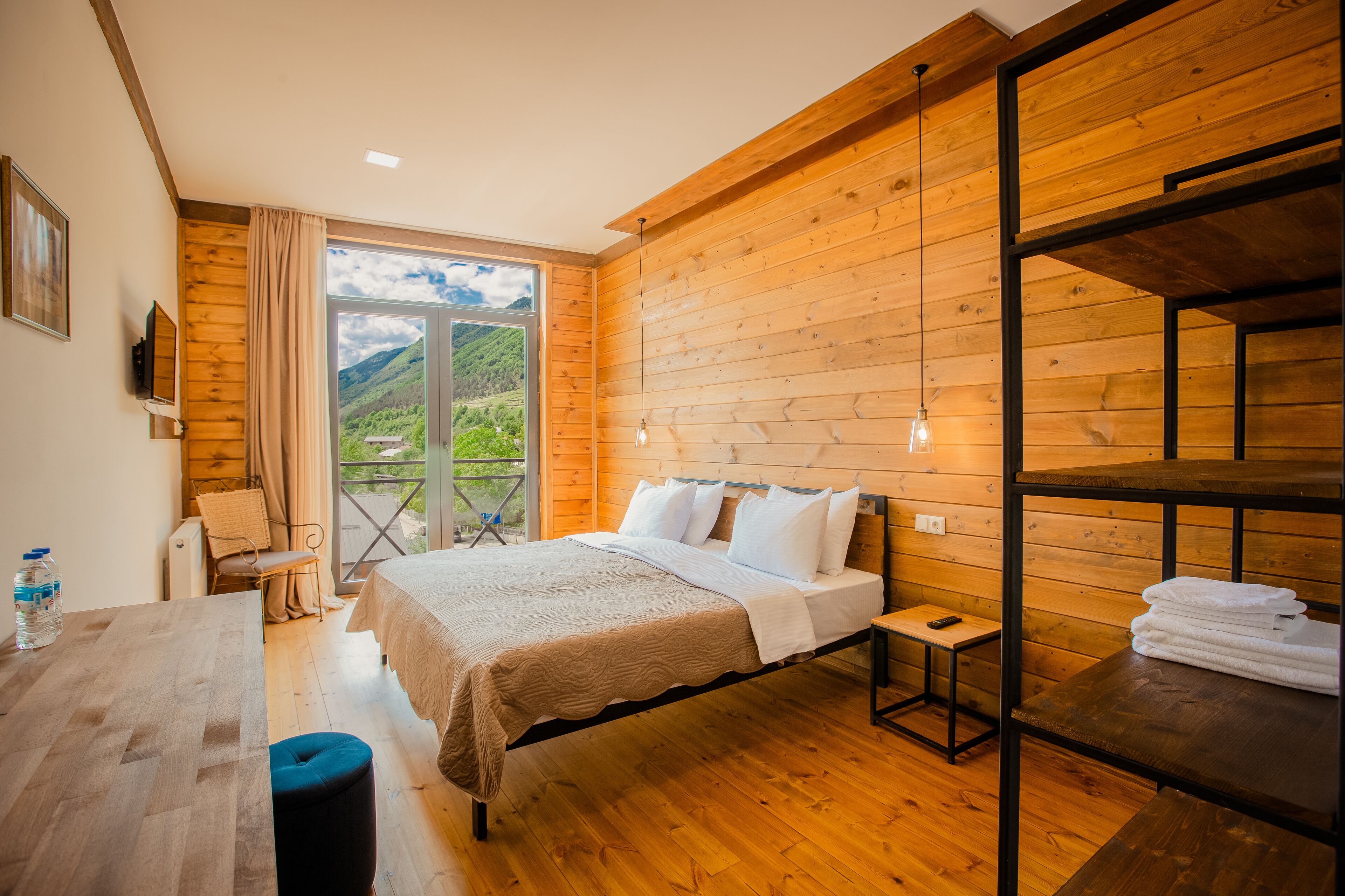 Chalet Mestia Expedia提供写真