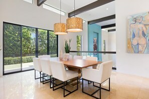 Dining - Remarkable Estate with 360 degree views from Rooftop Deck (Palm Springs)