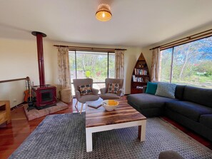 Smart TV, fireplace, table football