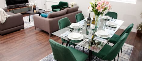 Luxury Apartment | Living area