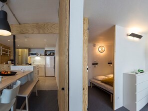 1 bedroom - Renovated apartment 3 rooms, balcony, 6-7 pers, WIFI (Les Arcs 2000)