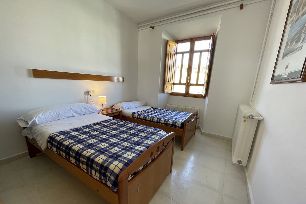 Twin Room, Shared Bathroom | Free WiFi