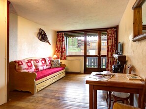 TV, DVD player - Cozy studio for 2 near slopes in Plagne Center (La Plagne)