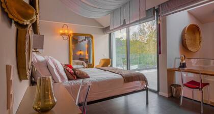 Relaxing holiday Villa with one bedroom, pool, spa & gym, Cerrado das Fontainhas