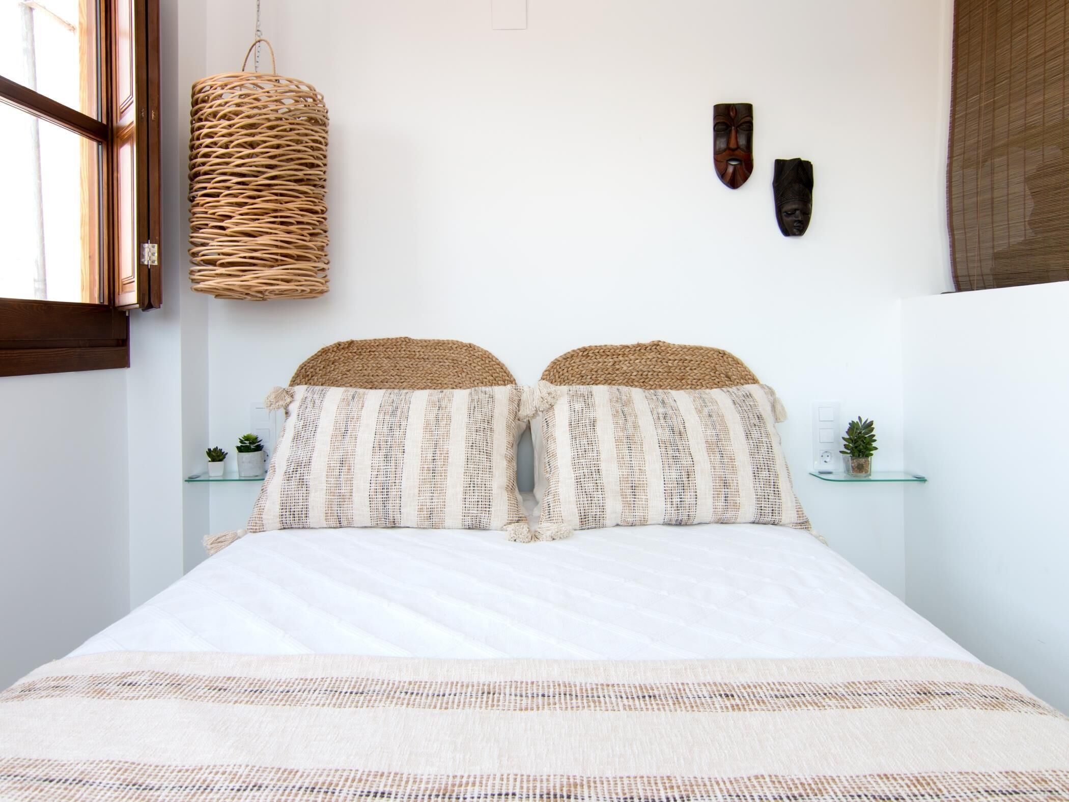 1 chambre, fer et planche à repasser, accès Internet, draps fournis