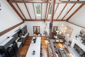 Microwave, high chair - 'Highgate' - As featured on the Cover of Highlife Magazine. World Class Highlands living. (Bowral)