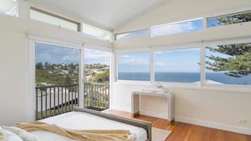 5 habitaciones, tabla de planchar con plancha y wifi gratis