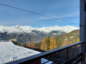 Property grounds - Modern 3-room Apartment - 6 pers. - Balcony - New (Les Arcs 1800)