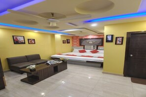 Room - Hotel OPS (Kolkata)