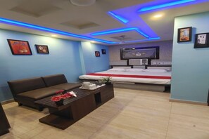 Interior - Hotel OPS (Kolkata)