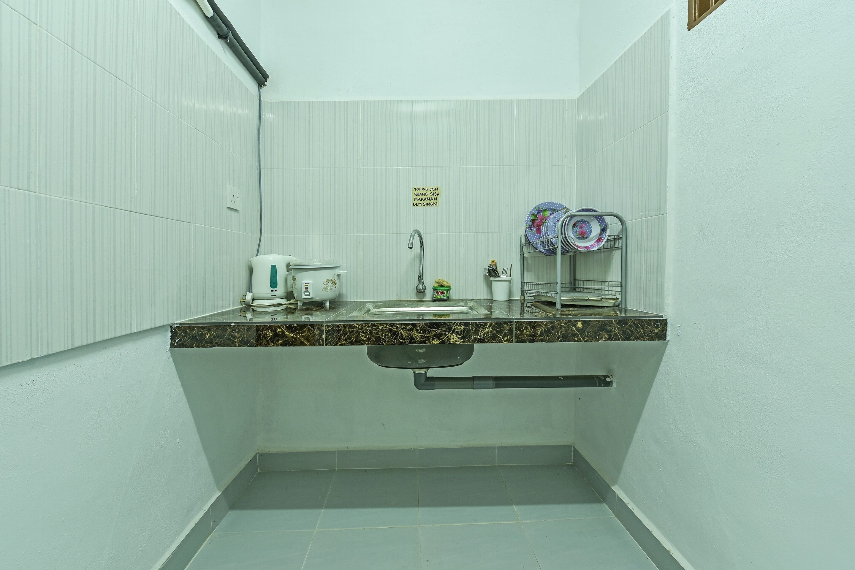 deluxe double room, garden view | desk, laptop workspace, free wifi, bed sheets