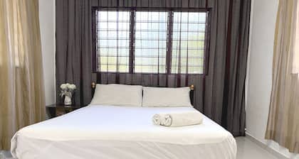 OYO 90692 Tok Babah Village Homestay