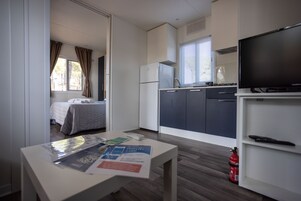 Living area | 20-inch LCD TV with satellite channels, TV