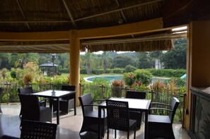 Breakfast, lunch and dinner served - OYO Finca Tabacalera Tafisa,San Andrés Tuxtla (San Andrés Tuxtla)