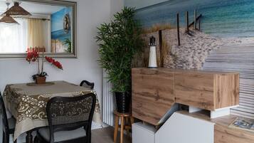 ุบุฑูุฉ ุงูู
ุนูุดุฉ